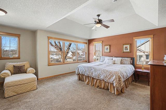 1520 Bridgewater Road, Golden Valley, MN 55422