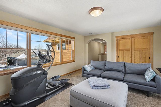 1520 Bridgewater Road, Golden Valley, MN 55422