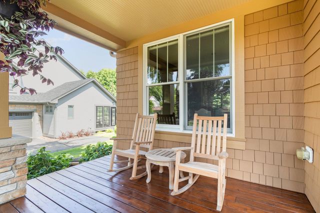 1520 Bridgewater Road, Golden Valley, MN 55422