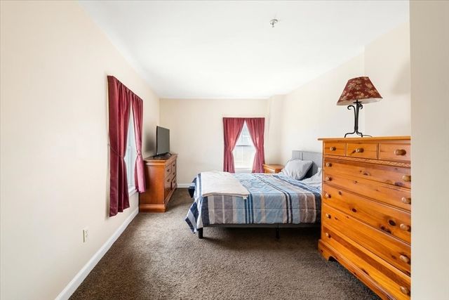 100 Rogers St 1, Lowell, MA 01852