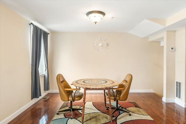 100 Rogers St 1, Lowell, MA 01852