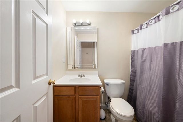 100 Rogers St 1, Lowell, MA 01852