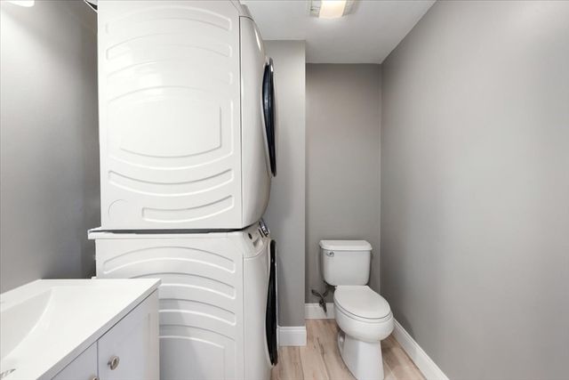 100 Rogers St 1, Lowell, MA 01852