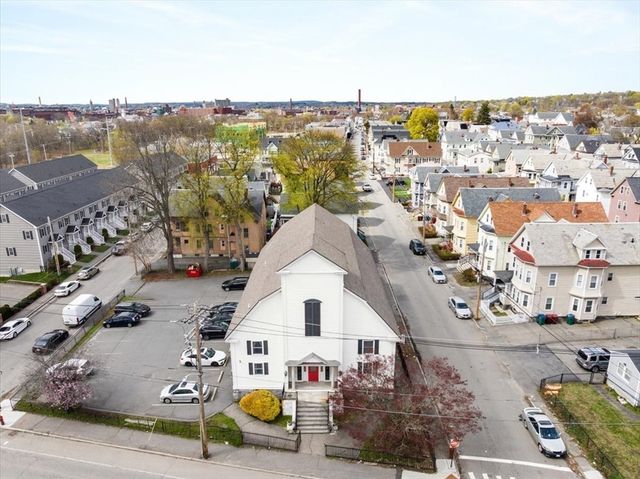 100 Rogers St 1, Lowell, MA 01852