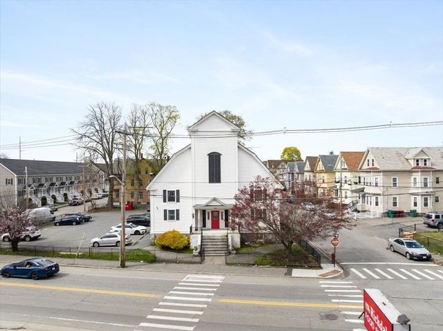 100 Rogers St 1, Lowell, MA 01852