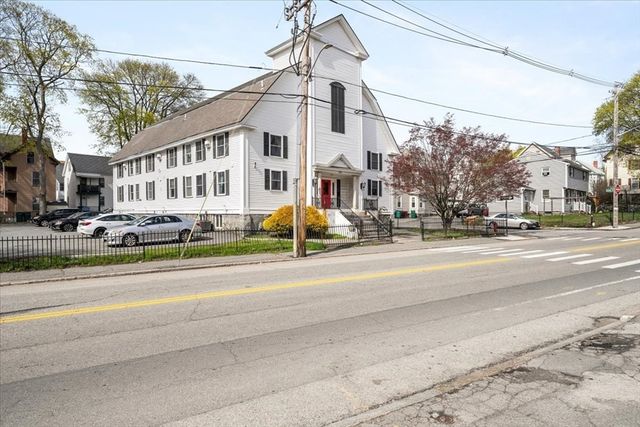 100 Rogers St 1, Lowell, MA 01852