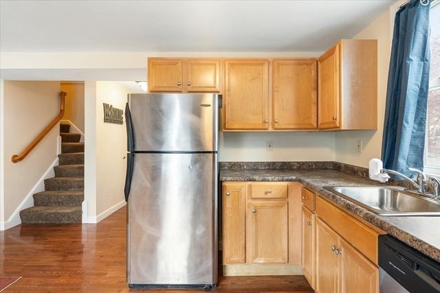 100 Rogers St 1, Lowell, MA 01852