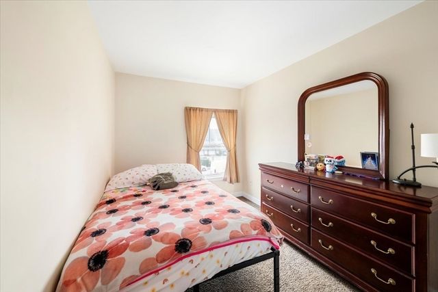 100 Rogers St 1, Lowell, MA 01852