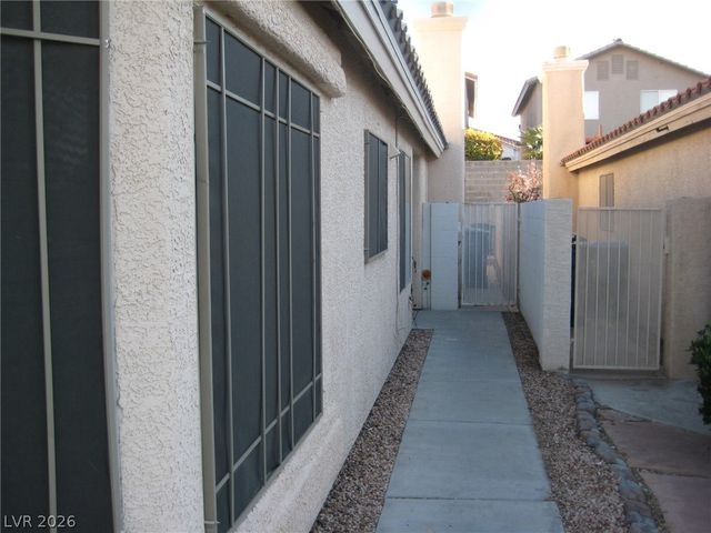 875 Hollandsworth Avenue, Las Vegas, NV 89123
