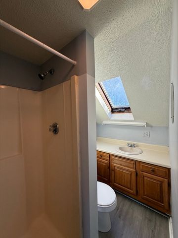 144 Franklin St 3, Framingham, MA 01702