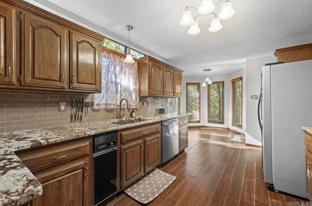 11 Pontalba, Little Rock, AR 72211