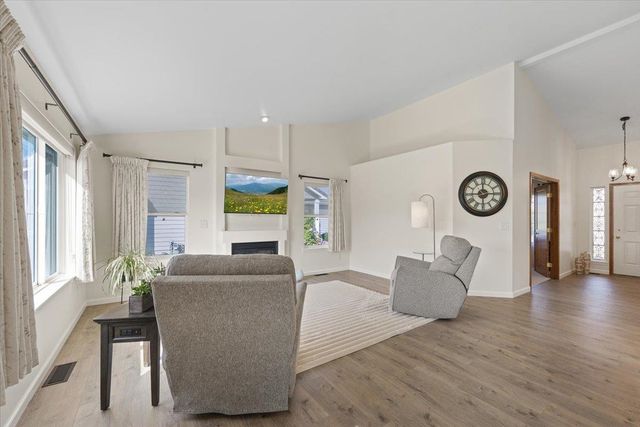 24102 E Olive Ln, Liberty Lake, WA 99019