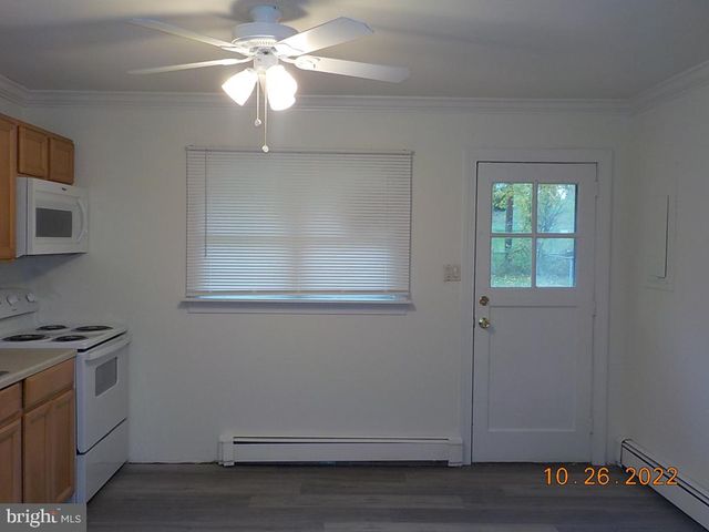 1109 MONTGOMERY RD, Wilmington, DE 19805