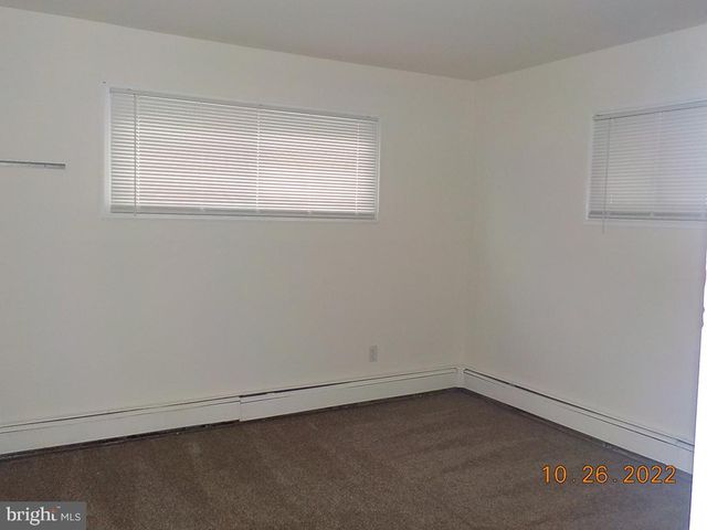 1109 MONTGOMERY RD, Wilmington, DE 19805