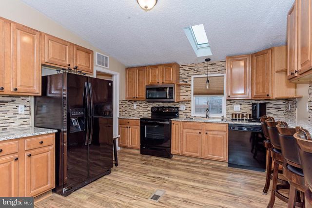 1 CUTLASS DR, Berlin, MD 21811