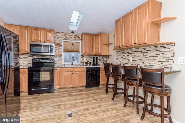 1 CUTLASS DR, Berlin, MD 21811