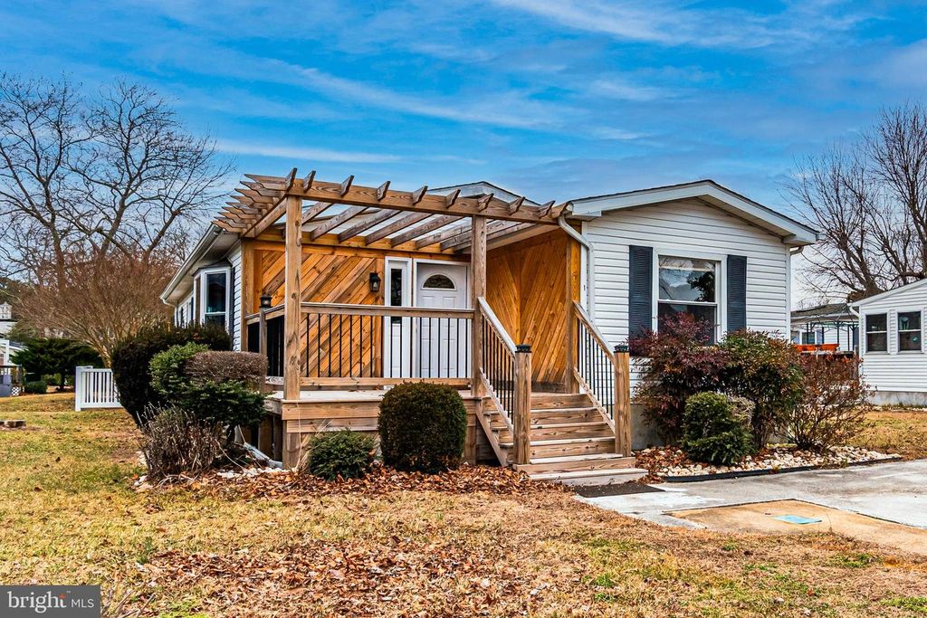 1 CUTLASS DRIVE, Berlin, MD 21811