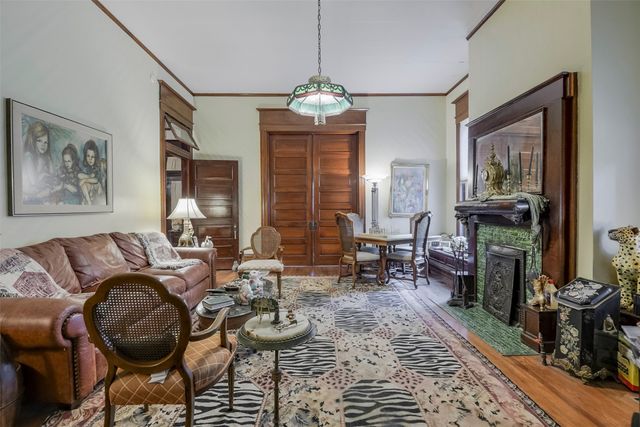 400 W Denton Street, Ennis, TX 75119