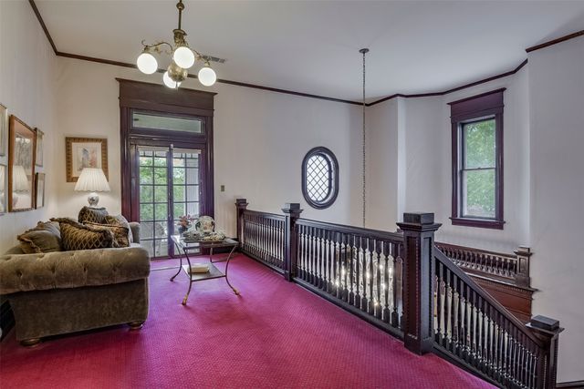 400 W Denton Street, Ennis, TX 75119