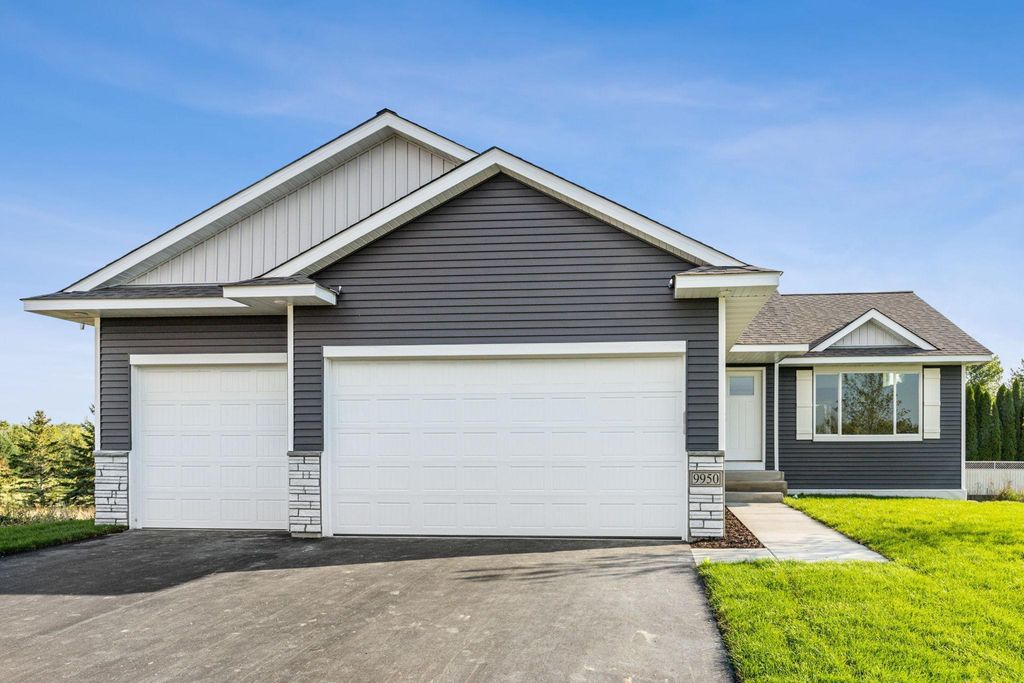 9950 14th Circle NE, Saint Michael, MN 55376