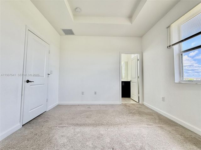 2701 SE 15th St, Homestead, FL 33035