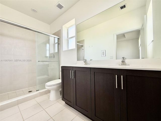 2701 SE 15th St, Homestead, FL 33035