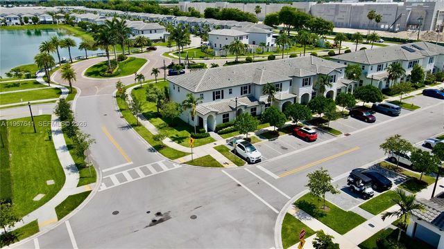 2701 SE 15th St, Homestead, FL 33035