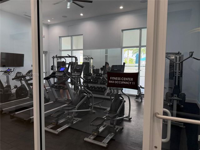 2701 SE 15th St, Homestead, FL 33035