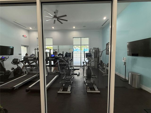 2701 SE 15th St, Homestead, FL 33035