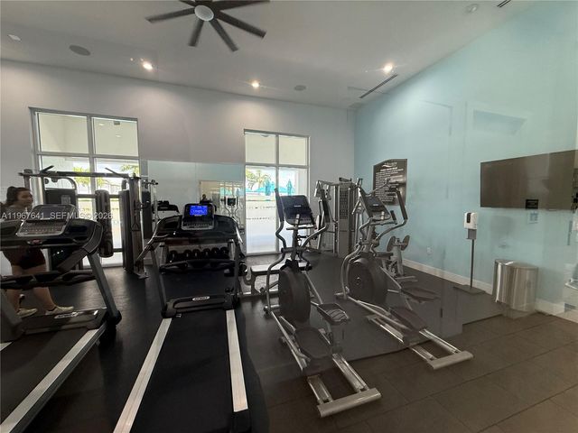2701 SE 15th St, Homestead, FL 33035