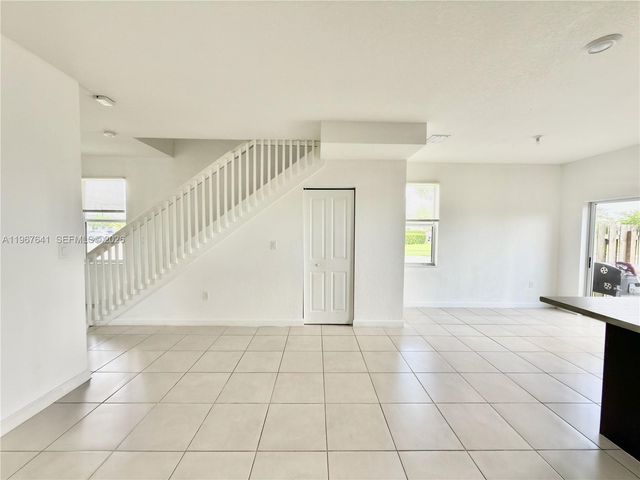 2701 SE 15th St, Homestead, FL 33035