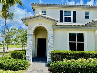 2701 SE 15th St, Homestead, FL 33035