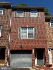 922 S ROLFE ST S, Arlington, VA 22204