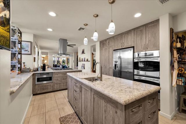 75467 Riviera Drive, Indian Wells, CA 92210