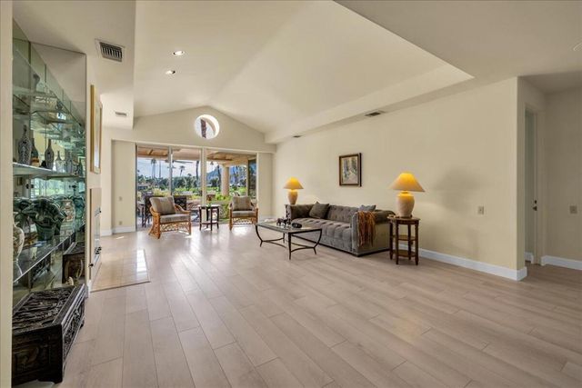 75467 Riviera Drive, Indian Wells, CA 92210