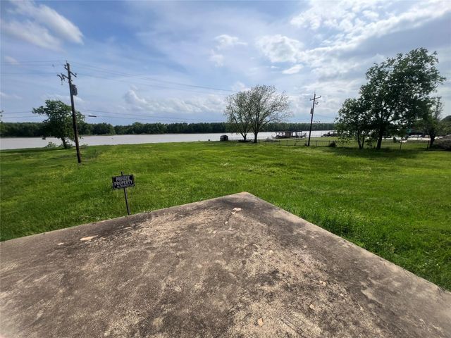 TBD Lake Front Drive, Trinity, TX 75862