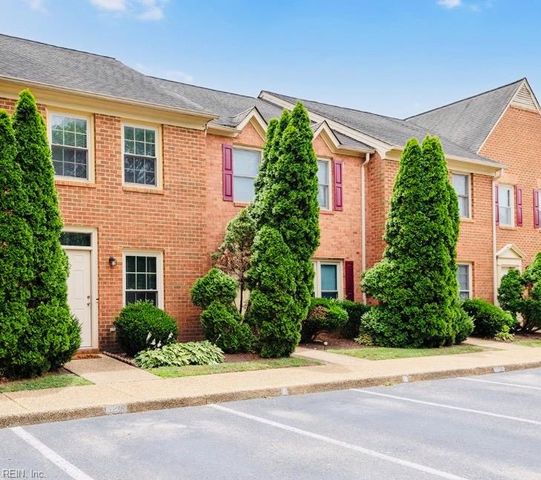 924 Lucas Creek Rd Apt 2, Newport News, VA 23608