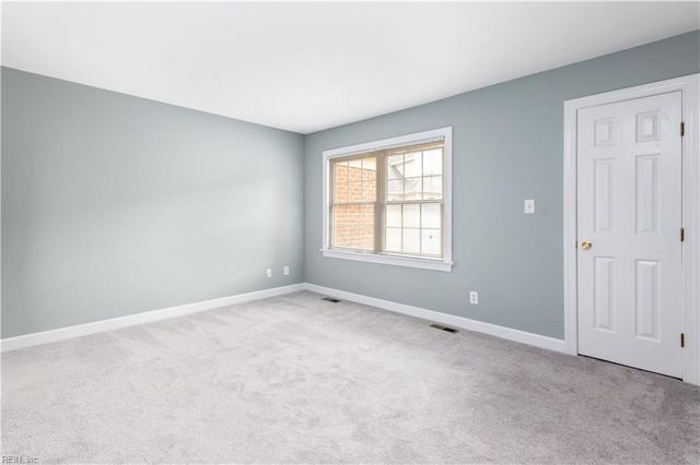 924 Lucas Creek Rd Apt 2, Newport News, VA 23608