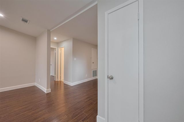 17331 Red Oak Drive 36, Houston, TX 77090