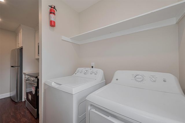 17331 Red Oak Drive 36, Houston, TX 77090