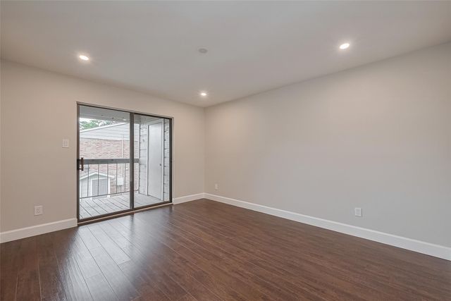 17331 Red Oak Drive 36, Houston, TX 77090