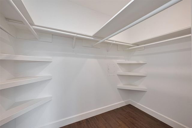 17331 Red Oak Drive 36, Houston, TX 77090