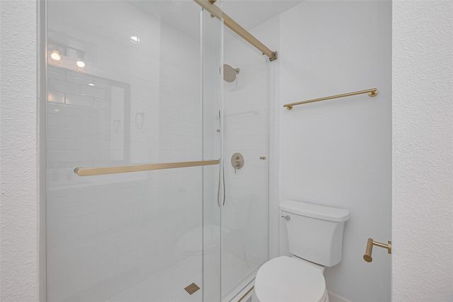 17331 Red Oak Drive 36, Houston, TX 77090