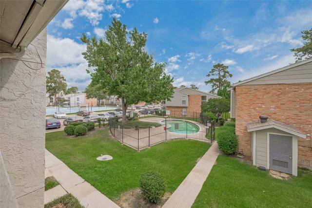 17331 Red Oak Drive 36, Houston, TX 77090