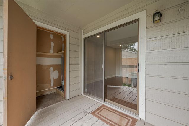 17331 Red Oak Drive 36, Houston, TX 77090