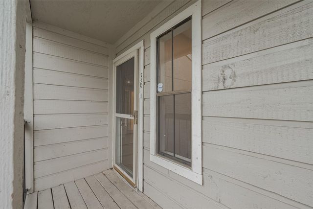 17331 Red Oak Drive 36, Houston, TX 77090