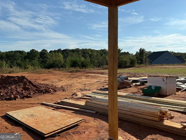 197 Hunts Ridge Drive, Cleveland, GA 30528