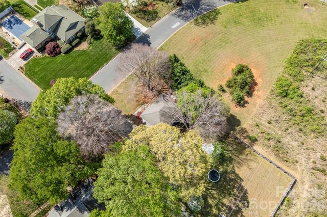 4224 Old Forge Drive, Gastonia, NC 28056