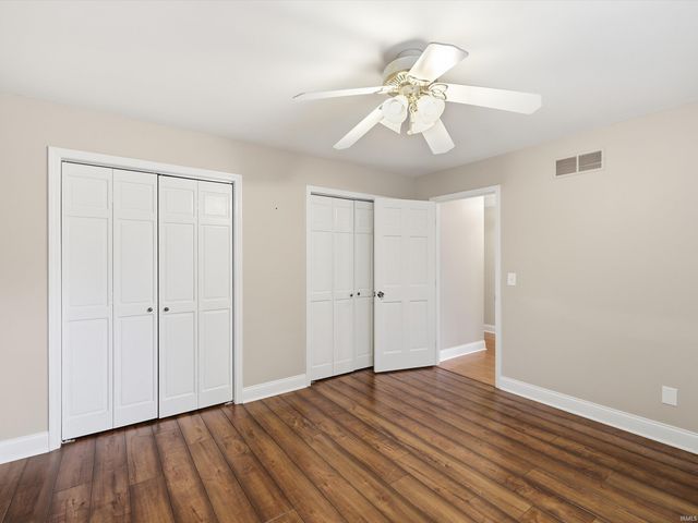 8855 Hickory Lane, Newburgh, IN 47630