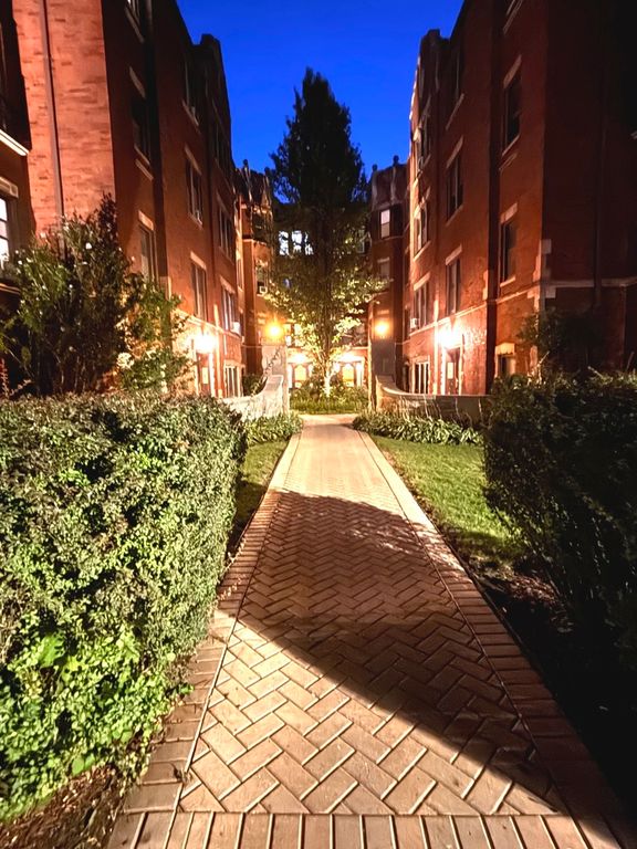 6759 N ARTESIAN Avenue 2G, Chicago, IL 60645 — photo 2
